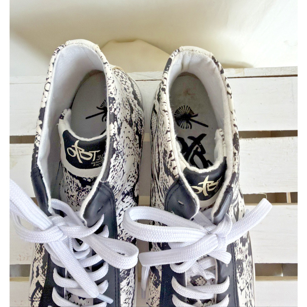 New NO Box OTBT White Black Snakeskin High Top Sneaker #1046 Women 8.5 - Picture 4 of 5